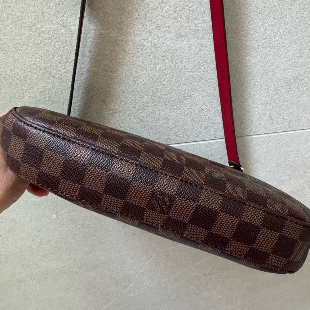 Louis Vuitton South Bank Damier Crossbody Shoulder Bag Ebene - Picture 14 of 16